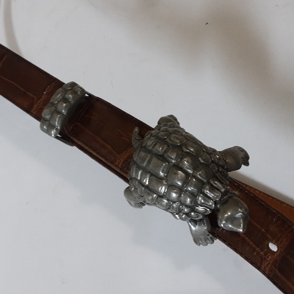 Vintage Hartnell women belt turtle buckle y2k leather brown animal  printed M - Picture 8 of 8